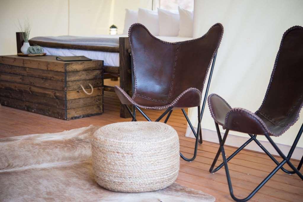 Under Canvas Zion Virgin Room photo